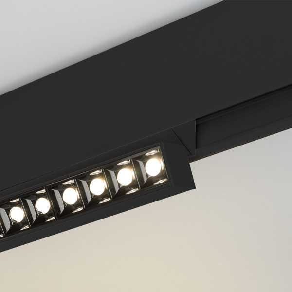 картинка Трековый светильник светодиодный MAG-LASER-FOLD-45-S160-6W Warm3000 (BK, 15 deg, 24V) (Arlight, IP20 Металл, 3 года) 026970 от магазина BTSvet