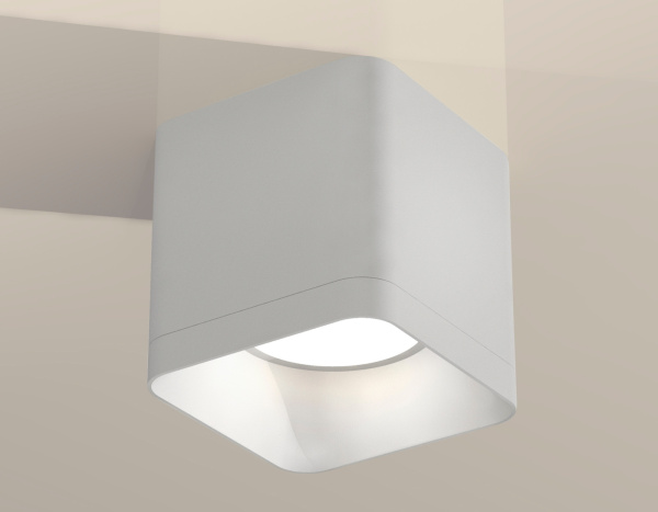 картинка Накладной светильник светодиодный Techno XS7805001 от магазина BTSvet