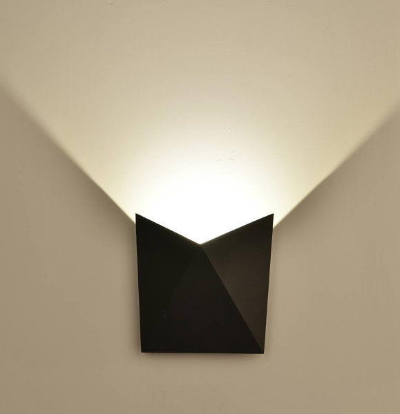 картинка Архитектурная подсветка светодиодная TANGO GW-A816-7-BL-NW IP54 от магазина BTSvet
