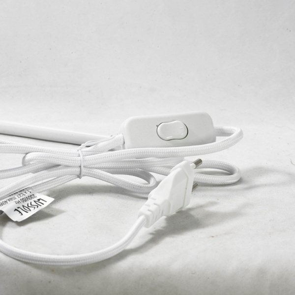 картинка Бра с выключателем Tanaina GRLSP-8041 от магазина BTSvet