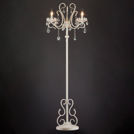 картинка Торшер в форме подсвечника 12205/3F белый Strotskis от магазина BTSvet