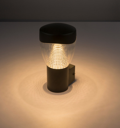 картинка Настенный фонарь уличный светодиодный Delta 34585 IP44 от магазина BTSvet