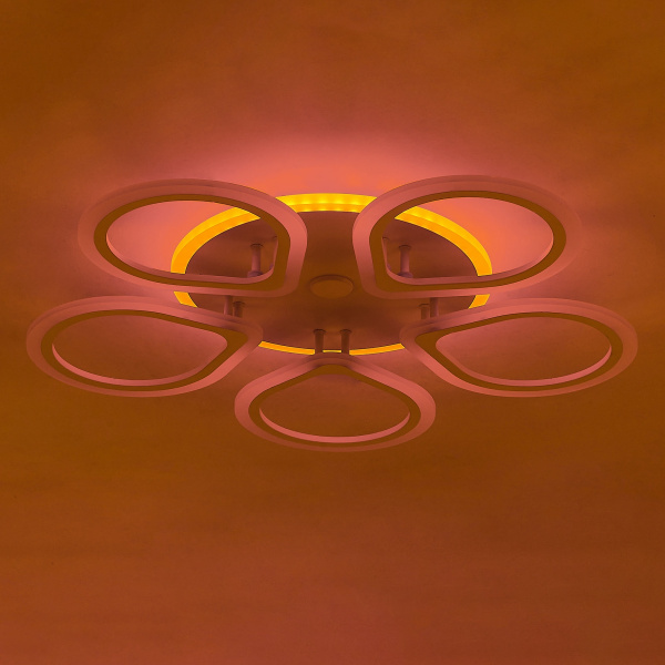 картинка Потолочная люстра светодиодная с пультом и управлением смартфоном регулировкой цветовой температуры и яркости RGB Транай Смарт CL235A150E от магазина BTSvet