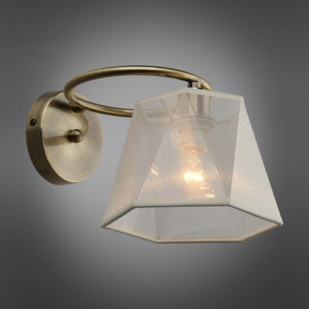 картинка Бра OML-65011-01 от магазина BTSvet