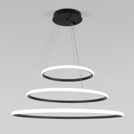 картинка Подвесной светодиодный светильник Collars 90264/3 черный от магазина BTSvet