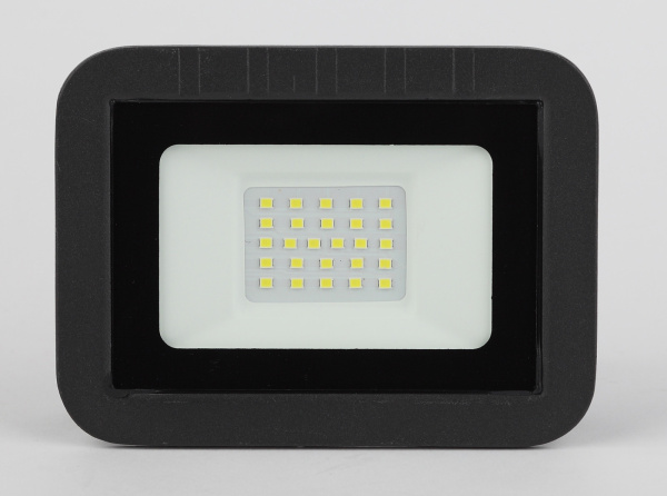 картинка Прожектор уличный светодиодный LPR-061-0-65K-020 IP65 от магазина BTSvet