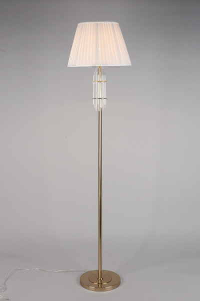 картинка Торшер с выключателем Zhaklin APL.744.05.01 от магазина BTSvet