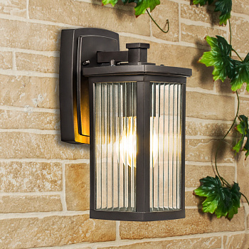 Настенный фонарь уличный Lame GL 1006D IP33