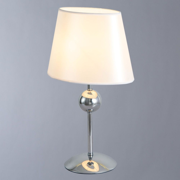 картинка Интерьерная настольная лампа A4012LT-1CC от магазина BTSvet