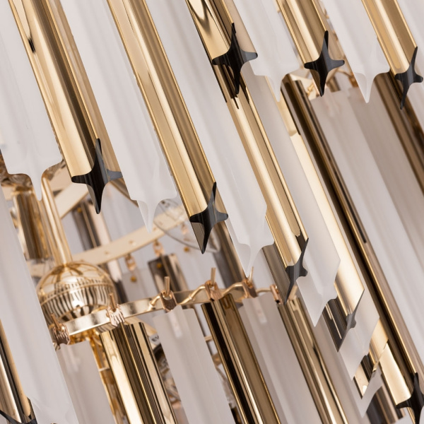 картинка Подвесная люстра Frizzante 1681/01 LM-9 от магазина BTSvet