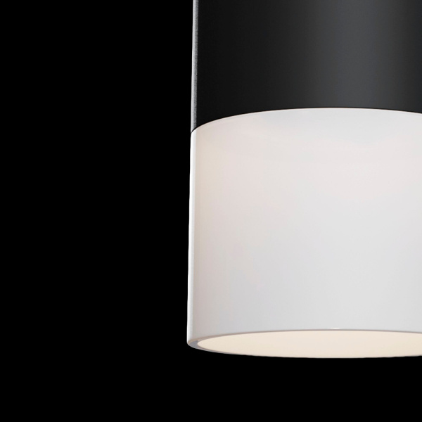 картинка Накладной светильник Pauline C007CW-01B от магазина BTSvet