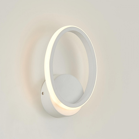 картинка Бра светодиодное с регулировкой цветовой температуры Сезар CL233B310 от магазина BTSvet