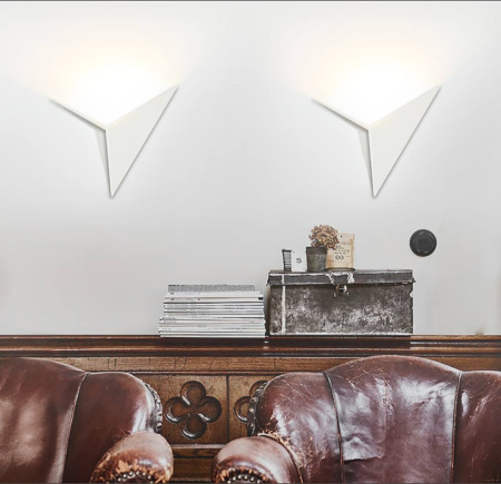 картинка Настенный светильник светодиодный TRIK GW-9103-3-WH-NW от магазина BTSvet