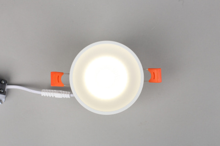 картинка Встраиваемый светильник светодиодный Napoli OML-102709-06 от магазина BTSvet