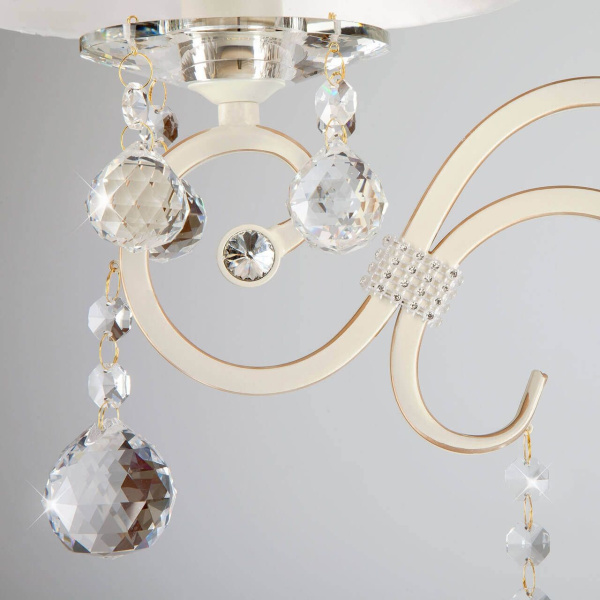 картинка Торшер 12075/3F белый Strotskis от магазина BTSvet