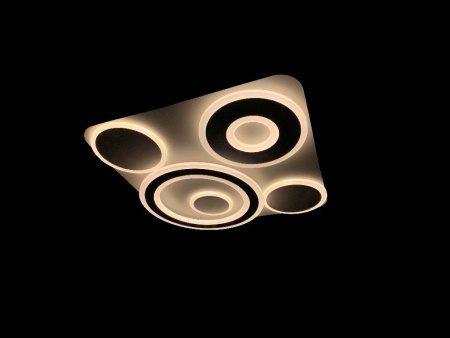 картинка Настенно-потолочный светодиодный светильник с пультом LED LAMPS 5630 от магазина BTSvet