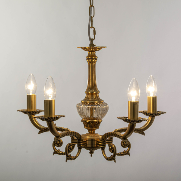 картинка Подвесная люстра Sylvia L.8110-5YB от магазина BTSvet