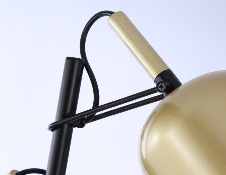 картинка Торшер с выключателем TRADITIONAL TR97125 от магазина BTSvet