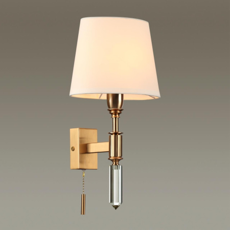 картинка Бра с выключателем London 4894/1W от магазина BTSvet