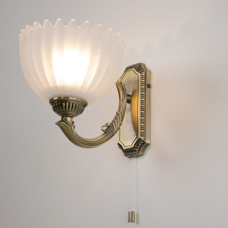 картинка Бра с выключателем Севилья CL414313 от магазина BTSvet