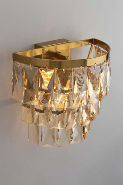 картинка Настенный светильник Francheska APL.837.01.01 от магазина BTSvet