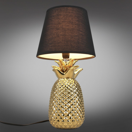 картинка Интерьерная настольная лампа с выключателем Caprioli OML-19714-01 от магазина BTSvet