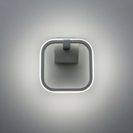 картинка Бра светодиодное с регулировкой цветовой температуры и яркости Бакстер CL230B310 от магазина BTSvet