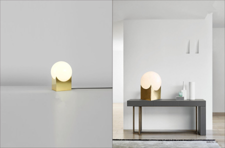 картинка Настольная лампа Golden 10213T/1-D200 MGL-WH от магазина BTSvet