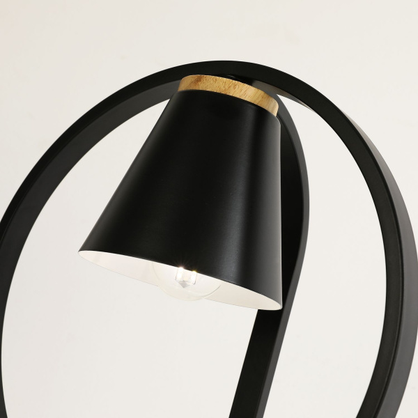 картинка Интерьерная настольная лампа Uccello 2938-1T от магазина BTSvet