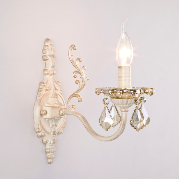 Бра 3281/1 белый с золотом/тонированный хрусталь Strotskis