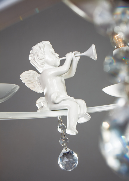 картинка Подвесная люстра для детской Classic 10169/6 от магазина BTSvet