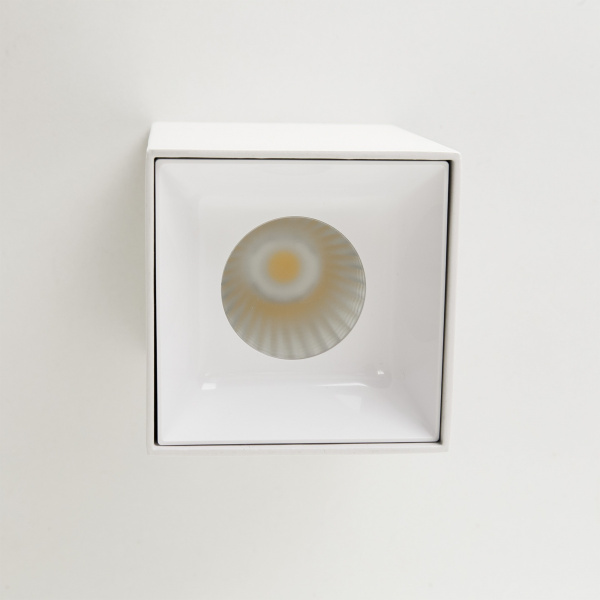 картинка Накладной светильник светодиодный Старк CL7440200 от магазина BTSvet