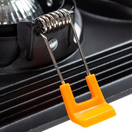 картинка Встраиваемый светильник Canis A6661PL-2BK от магазина BTSvet