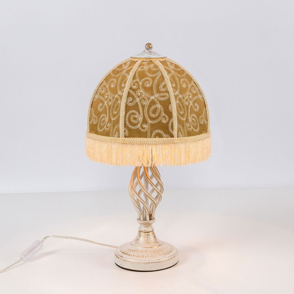 Интерьерная настольная лампа с выключателем Базель CL407805