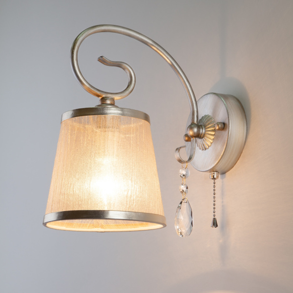 Бра с выключателем Liona 60065/1