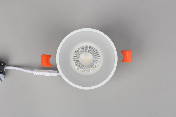 картинка Встраиваемый светильник светодиодный Napoli OML-102709-06 от магазина BTSvet