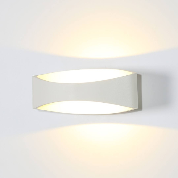 картинка Настенный светильник светодиодный OLE GW-A715-5-WH-WW от магазина BTSvet