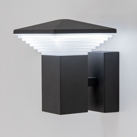 картинка Настенный фонарь светодиодный уличный Ulica CLU02W от магазина BTSvet