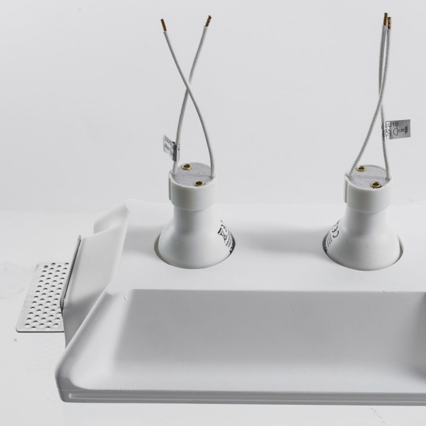 картинка Встраиваемый светильник Invisible A9214PL-2WH от магазина BTSvet