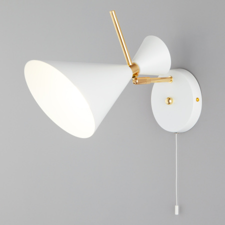 картинка Бра с выключателем Apart 70114/1 от магазина BTSvet