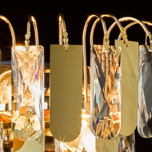 картинка Бра хрустальное Бриз 111023402 от магазина BTSvet