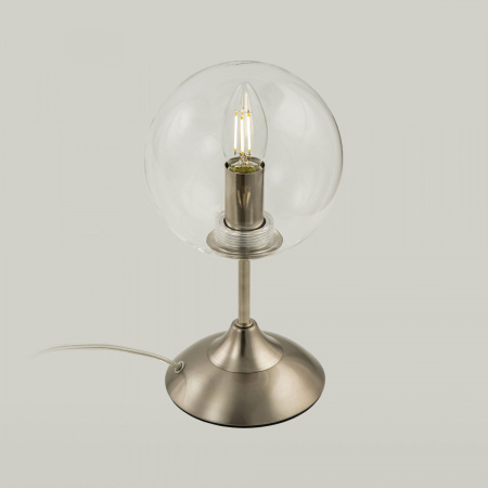 картинка Интерьерная настольная лампа с выключателем Томми CL102811 от магазина BTSvet