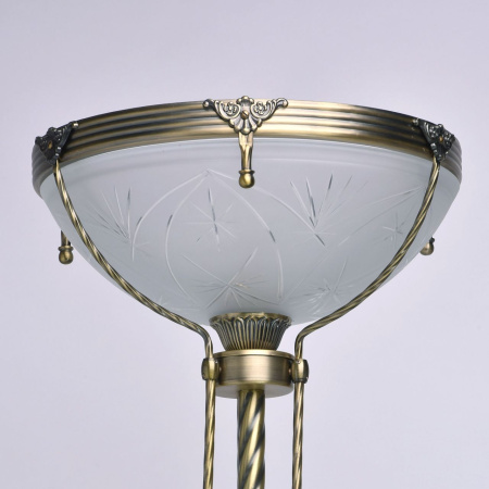 картинка Торшер с выключателем Afrodita 317042501 от магазина BTSvet