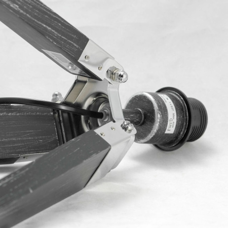 картинка Настольная лампа светодиодная на треноге GRLSP-0555 от магазина BTSvet