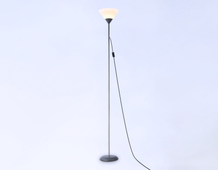 картинка Торшер с выключателем TRADITIONAL TR97615 от магазина BTSvet