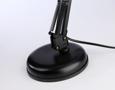 картинка Офисная настольная лампа Ambrella DESK DE7716 от магазина BTSvet