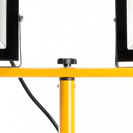 картинка Прожектор уличный светодиодный 41544 от магазина BTSvet