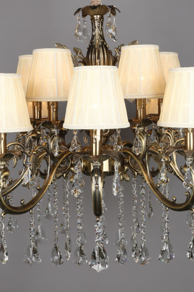 картинка Большая люстра Catanzaro OML-30813-15 от магазина BTSvet