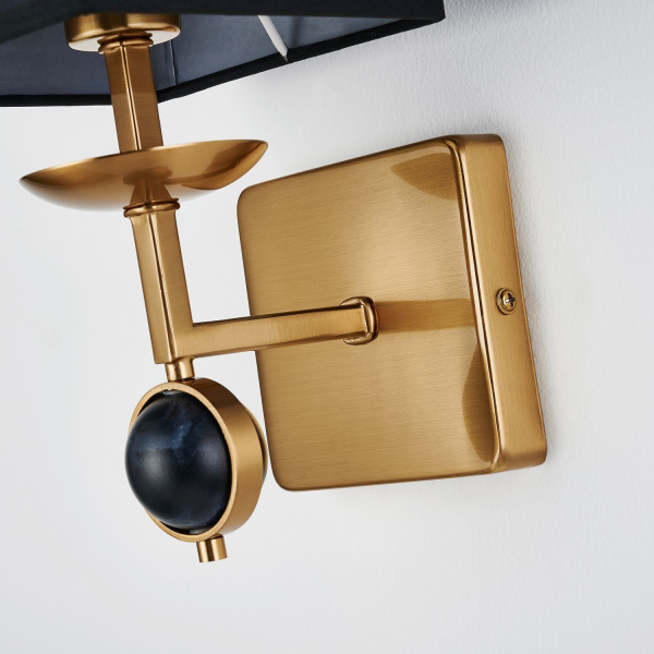 картинка Бра Diva 2822-1W от магазина BTSvet