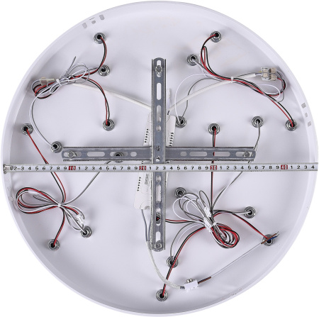 картинка Потолочная люстра светодиодная с управлением смартфоном и пультом регулировкой цветовой температурой и яркости ночным режимом и таймером LED LAMPS 81224 от магазина BTSvet